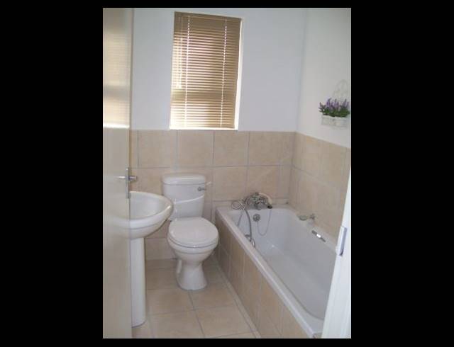 2 bed property to rent in WORCESTER CENTRAL